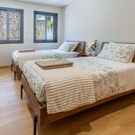 Apartmán Cozy With Parking And Garden